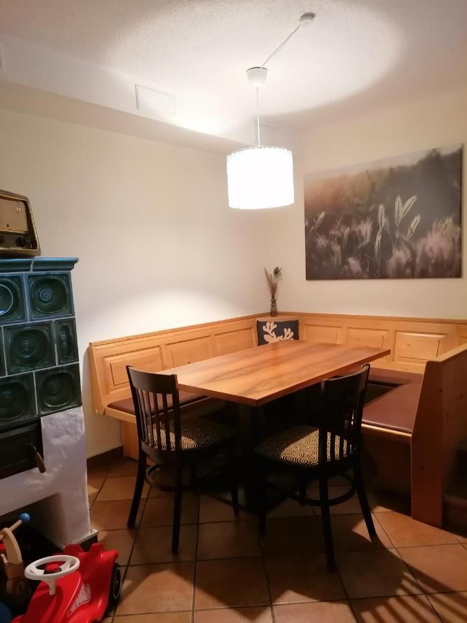 Ferienwohnung Schuhmann Mit Wintergarten Und Garten Therme Aquapulco Und Ikuna Erlebnispark, Zoo Schmiding 20 Min Mit Auto Entfernt Ab 3 Naechte Buchbar Hinzenbach Buitenkant foto